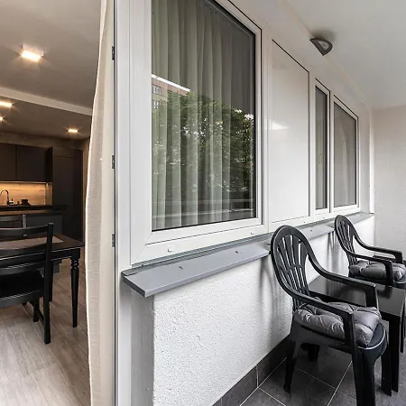 Gesto Apartman *